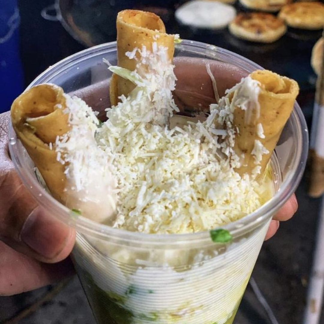 Tacos dorados para fiestas y eventos en CDMX